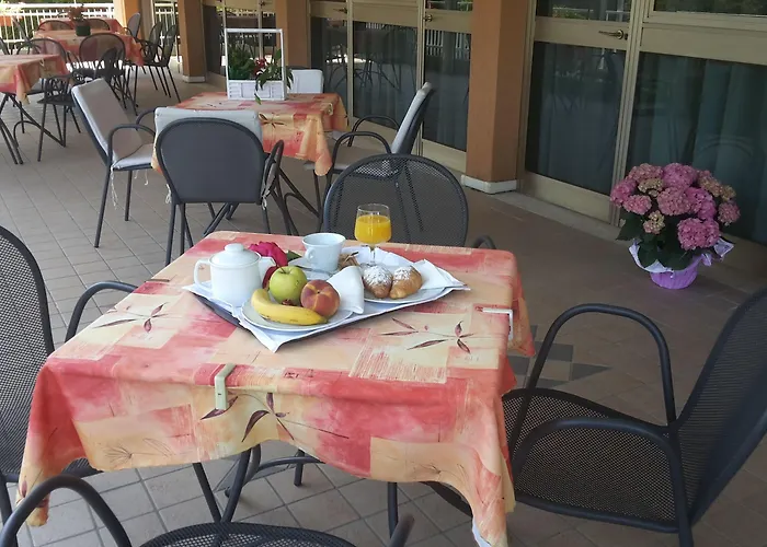 Ξενοδοχείο Garden Ristorante