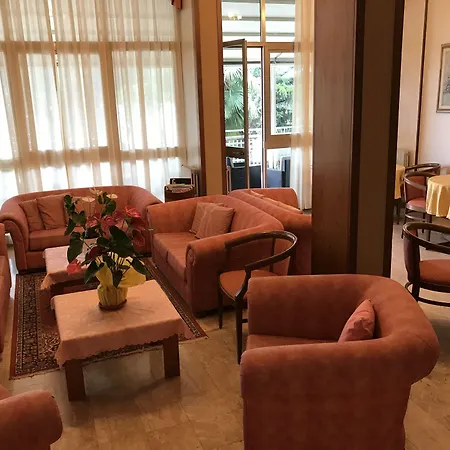 Ξενοδοχείο Garden Ristorante