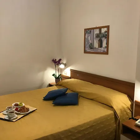Ξενοδοχείο Garden Ristorante 3*