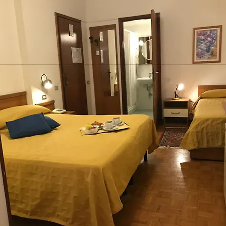 Ξενοδοχείο Garden Ristorante 3*