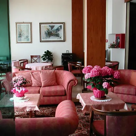 Ξενοδοχείο Garden Ristorante 3*