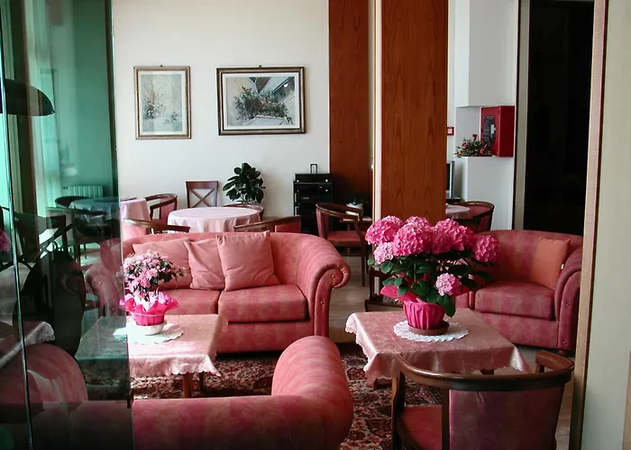 Hotell Garden Ristorante 3*